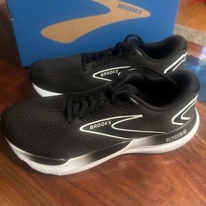 Brooks Glycerin 21 Women’s 8.5